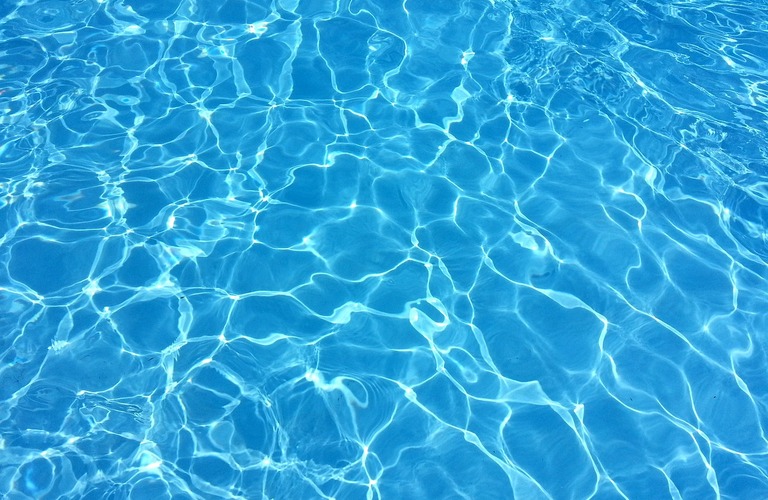 夏のオシャレを楽しむ！巻き爪問題も解決